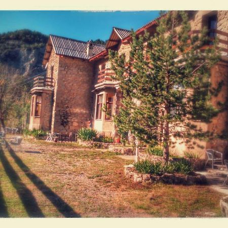 Refugi Quatre Cases Clot del Moro Exterior foto